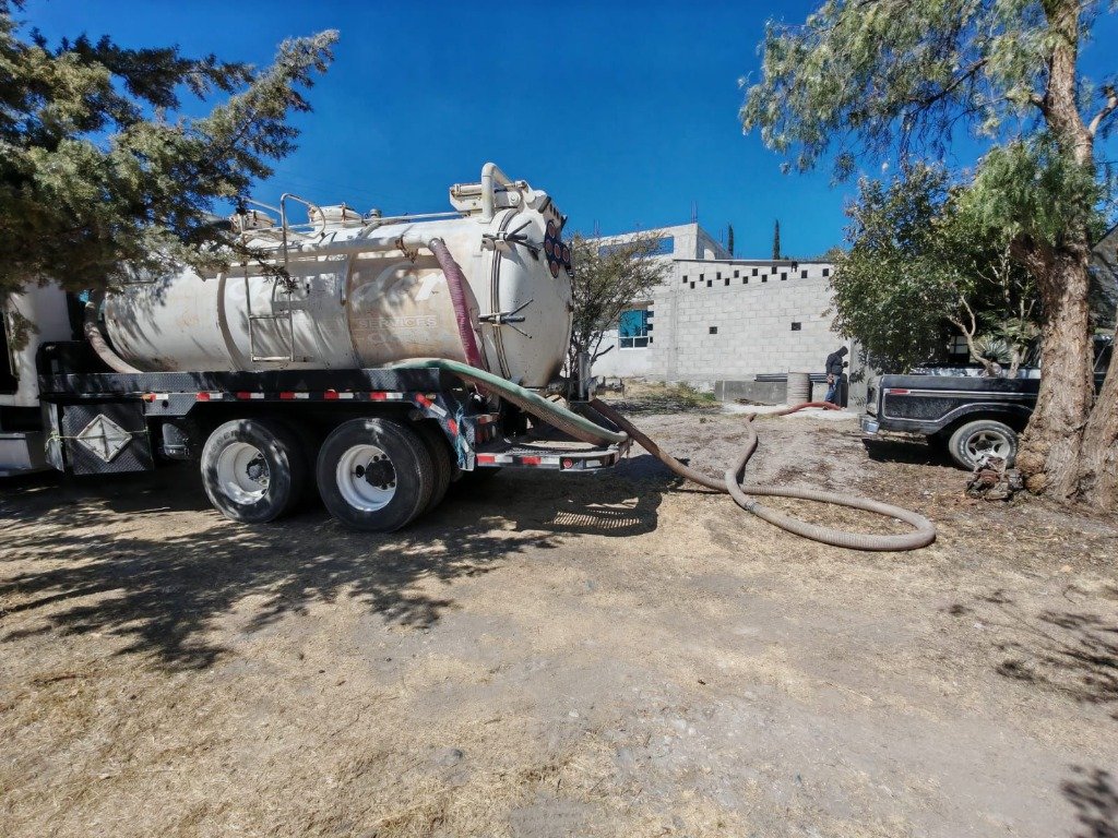 Servicio de desazolve en planta